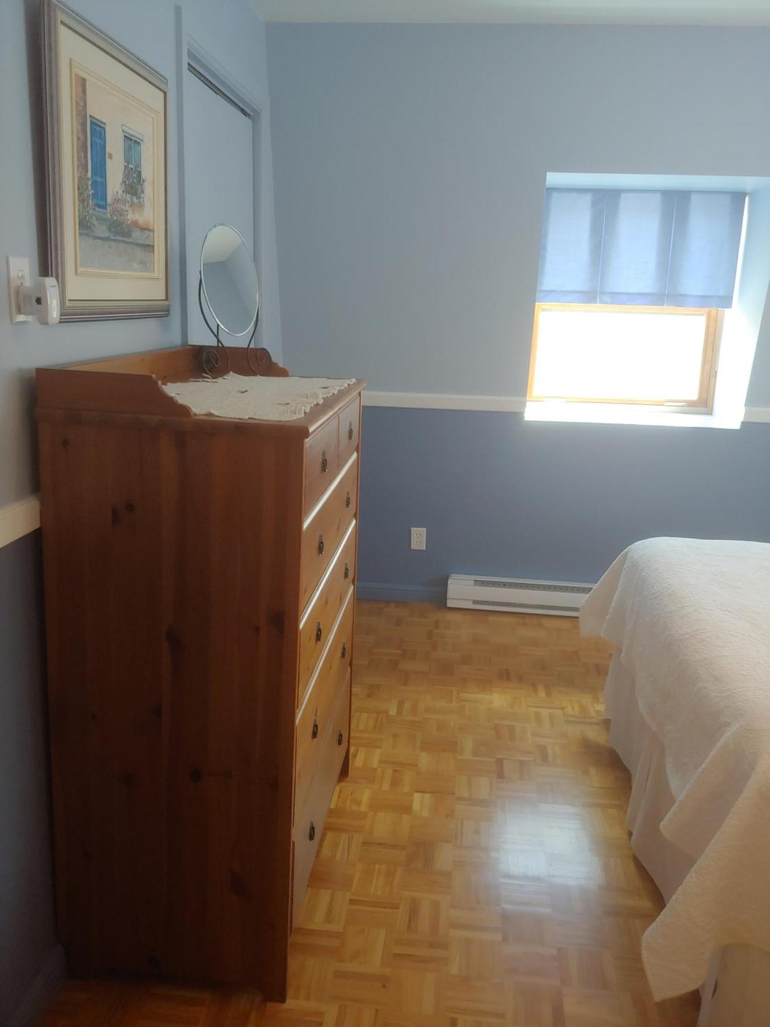 3 Bedrooms 3 Beds Near Metro -2 Parking Free Монреаль Екстер'єр фото